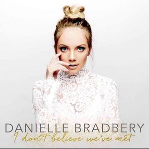 Danielle Bradbery Album (audio cd)